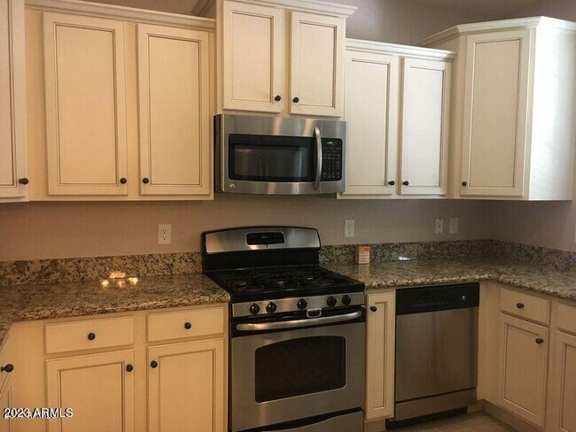 Foto del edificio - 17452 N 92nd Glen Alley