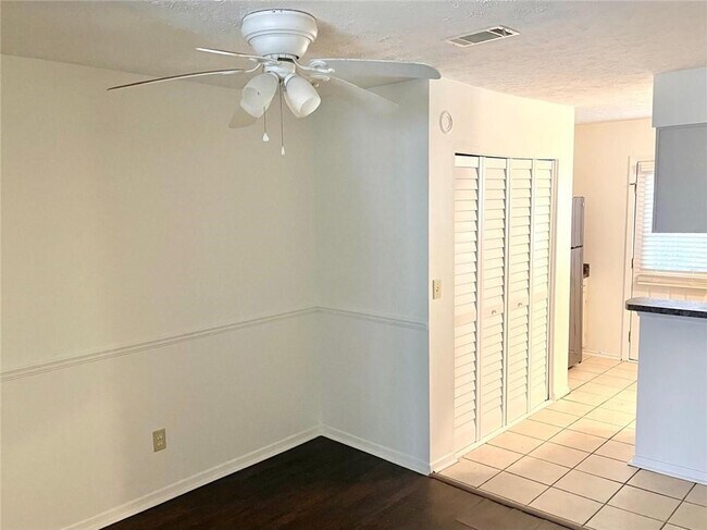 Foto del edificio - 464 Prince of Wales