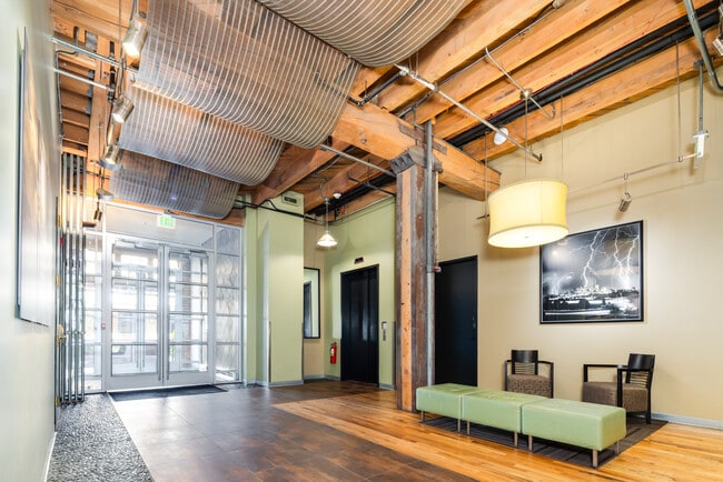 Building Photo - 1450 Wynkoop St
