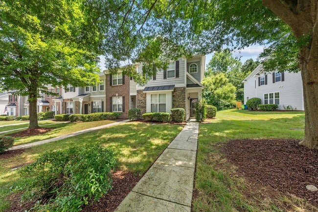 Foto del edificio - 8916 Camden Park Dr