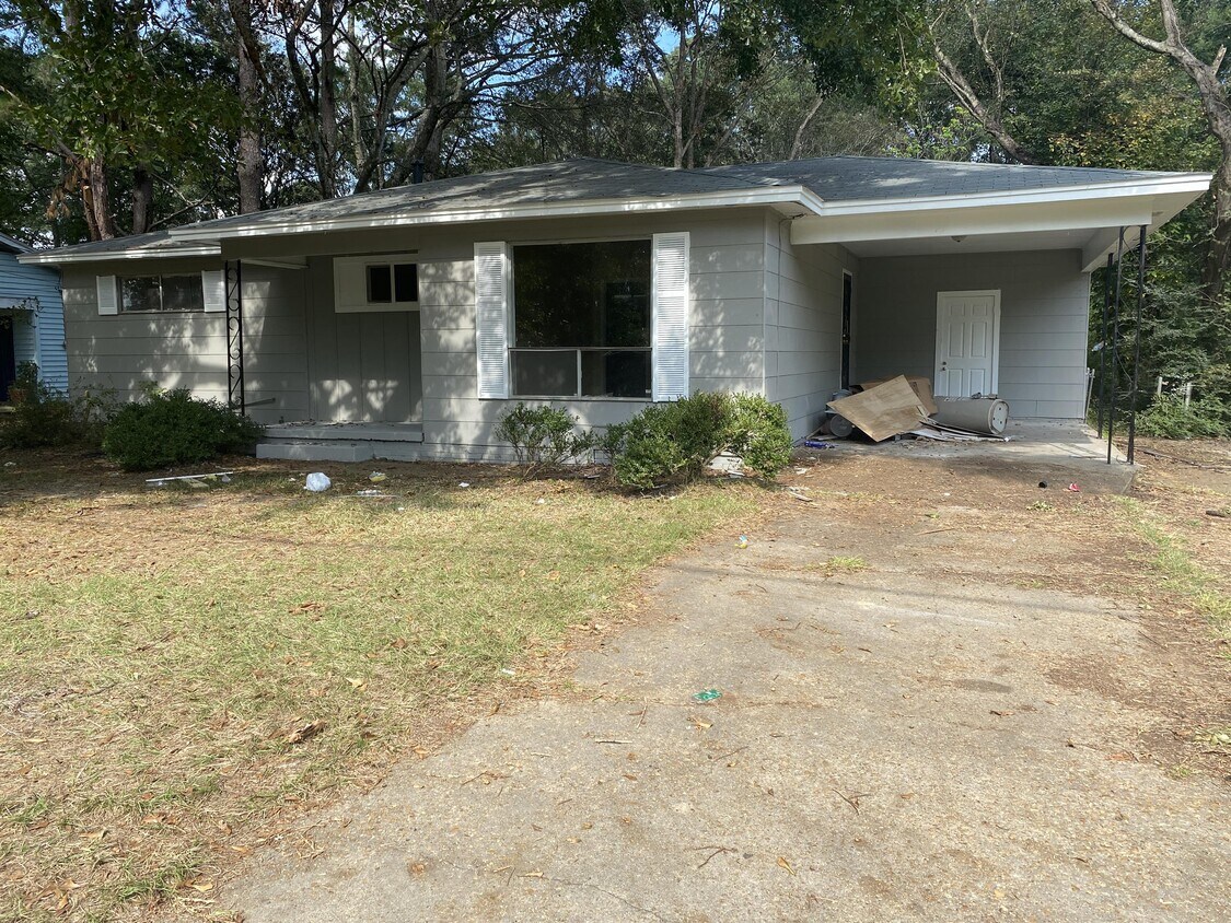 Foto principal - 1350 E Woodrow Wilson Ave
