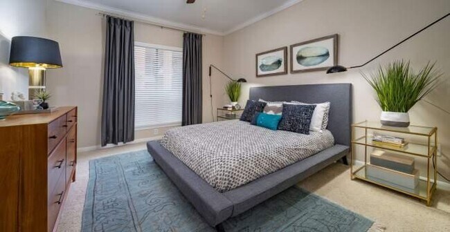 Building Photo - 3 bedroom in The Woodlands TX 77381