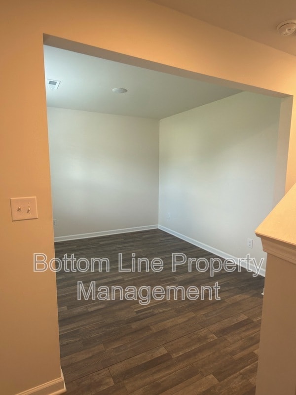 Foto del edificio - 1035 Pepper Ln