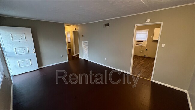 Foto del edificio - 3574 Sunrise St