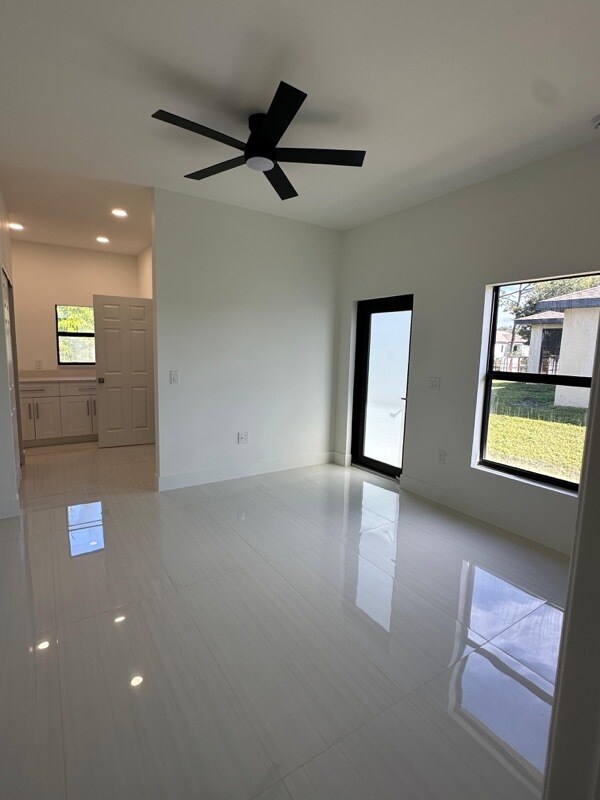 Foto del edificio - 4208 10th St SW