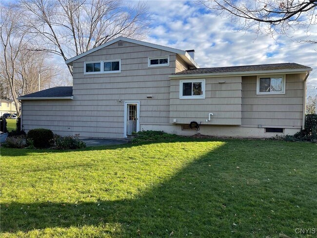 Foto del edificio - 17 Juneberry Ln