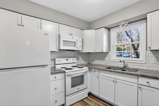 Photo - 80 Montre Square NW Townhome