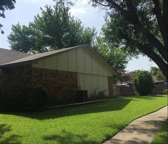 Building Photo - 5101 Bartlett Dr
