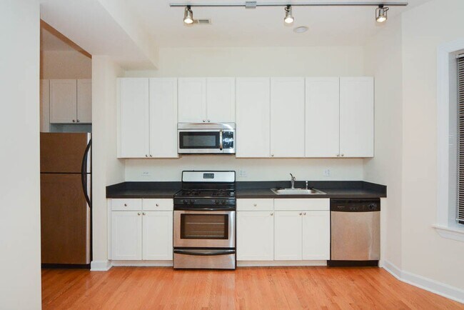Foto del edificio - 4715 N Sheridan Rd