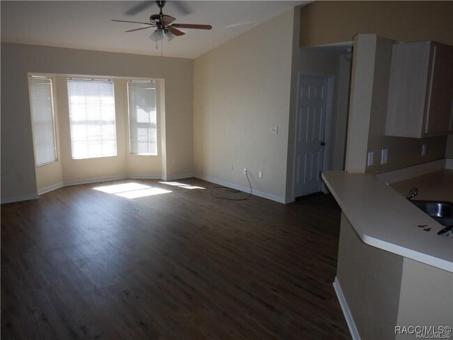 Building Photo - 2981 W Gifford Ln