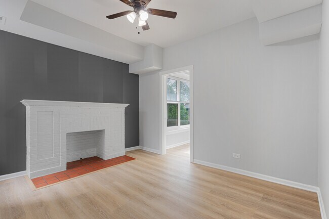 Foto del edificio - 1460 W Fargo Ave