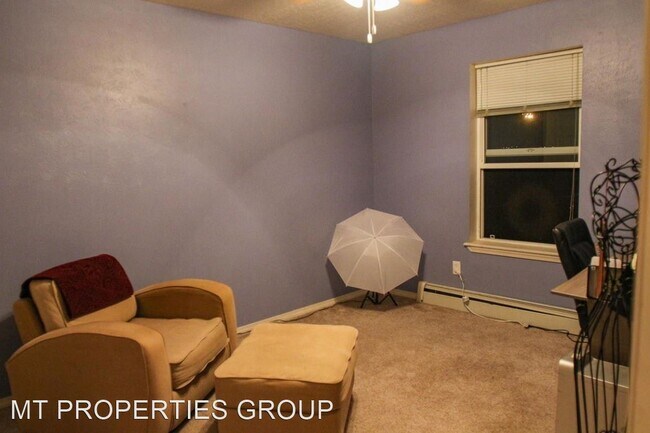 Building Photo - 2 br, 1.5 bath House - 1341 B Bulwer St.