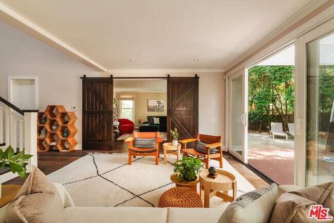 Foto del edificio - 1514 Willow Dr