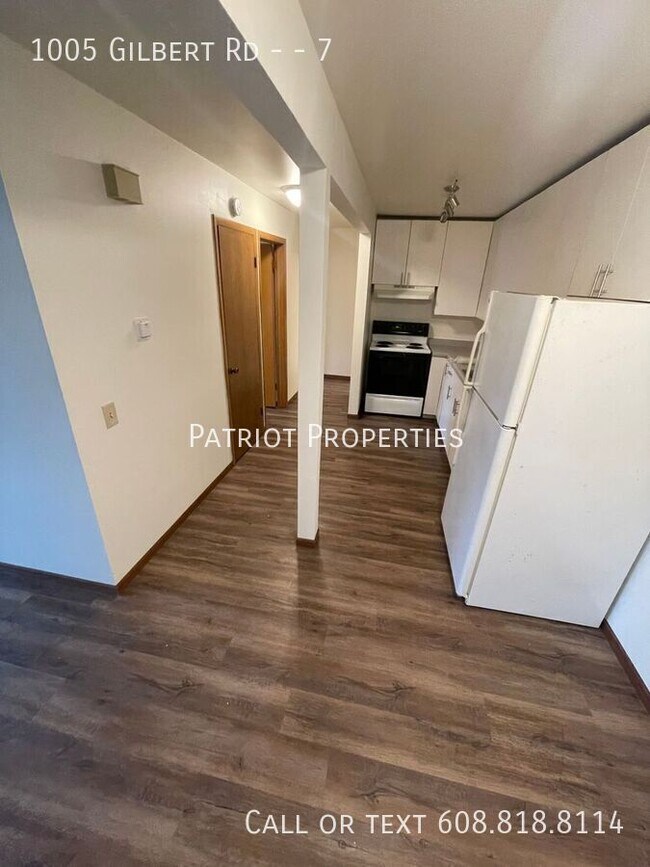 Foto del edificio - 1005 Gilbert Rd