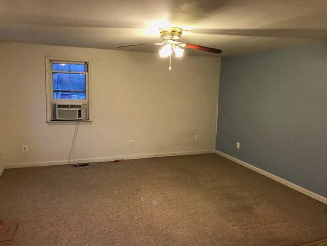 Building Photo - Cozy Rural Apartment