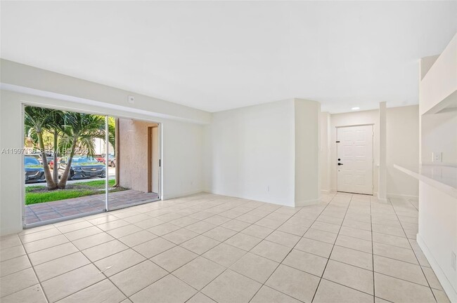 Foto del edificio - 10610 SW 158th Ct