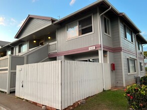 Building Photo - 95-1195-1195 Maka?ika?i St