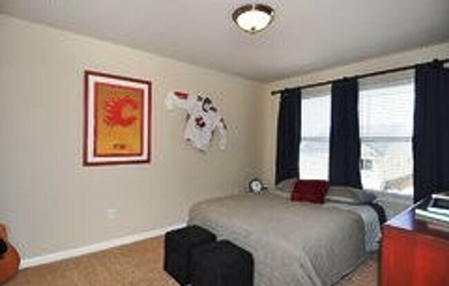 Foto del edificio - 3639 Little Dipper Dr