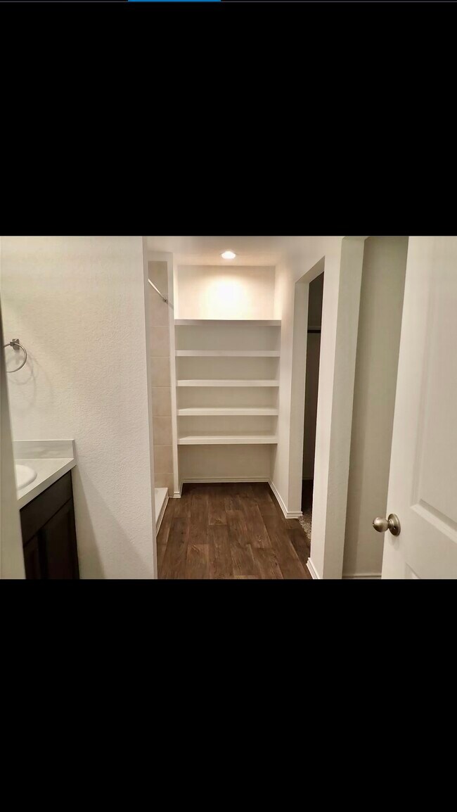 14990 Cypress Holw Dr, Patton Village, TX 77372 House Rental in