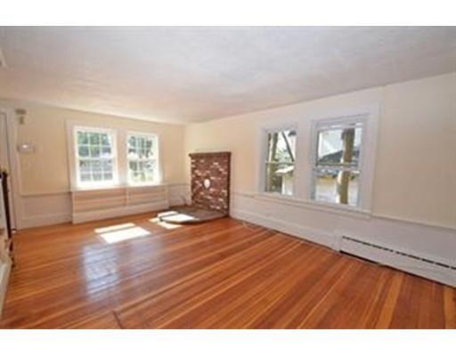 Primary Photo - 28 Mt Pleasant Square