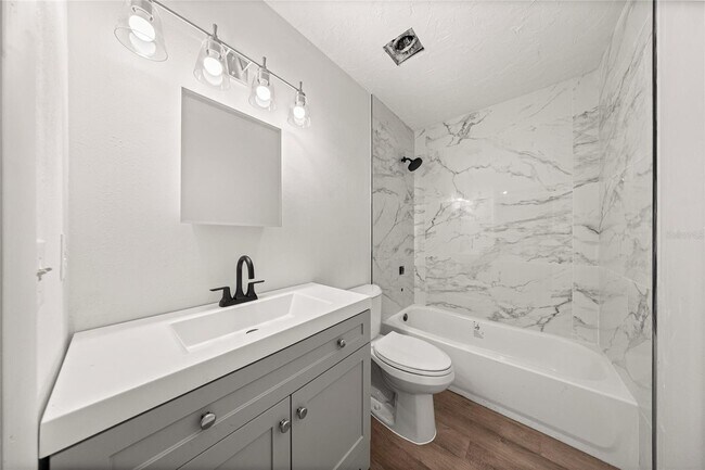 Foto del edificio - 2931 SE 52nd Ave