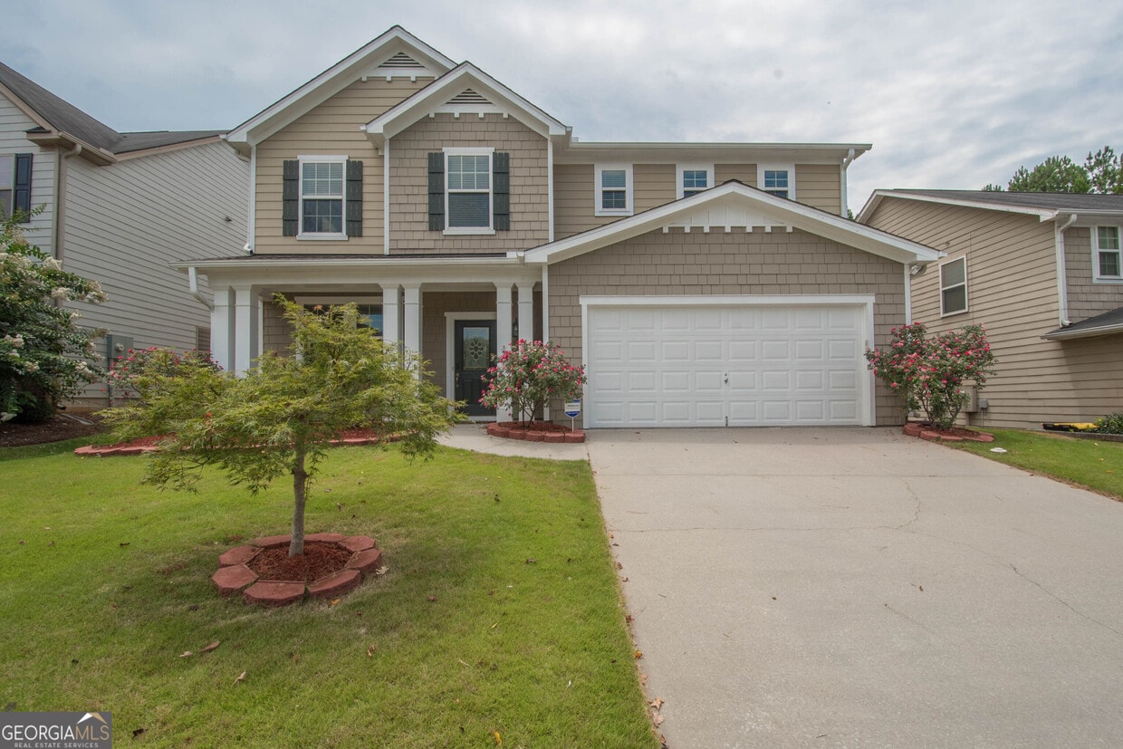 Primary Photo - 179 Scenic Hills Dr