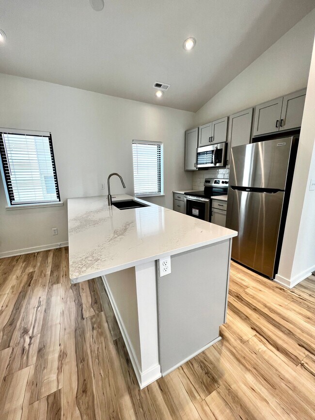 Foto del edificio - 2230 R St