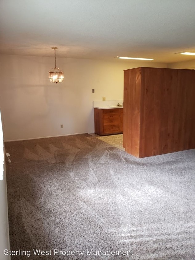 Foto principal - 2990 State St