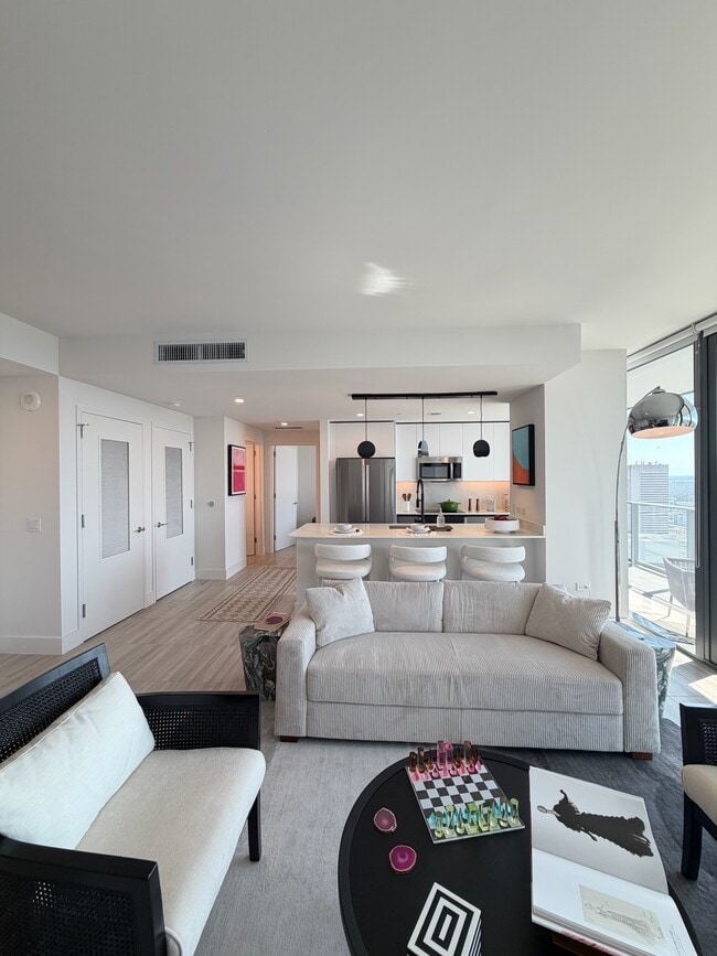 Foto del edificio - 501 N Miami Ave