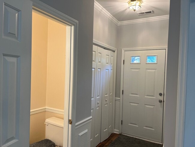 Building Photo - 4325 Pine Springs Ct