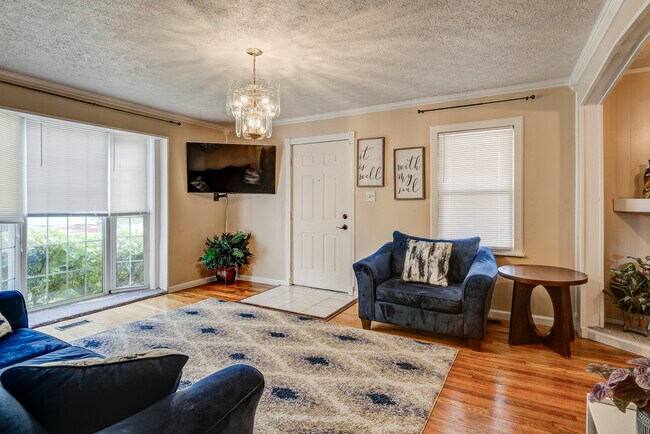 Foto del edificio - 2027 Katelyn Dr