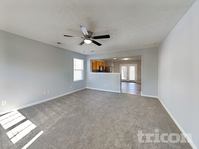 Building Photo - 135 Nacoochee Way