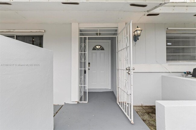 Building Photo - 10387 SW 209th Ln
