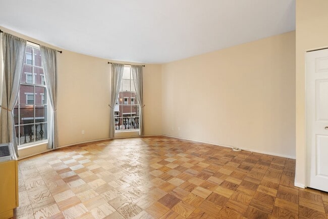 Building Photo - 27 Bowdoin St