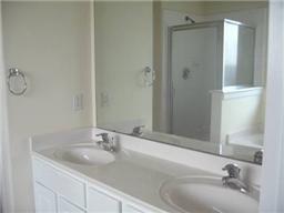 Foto del edificio - 9718 Angleside Ln
