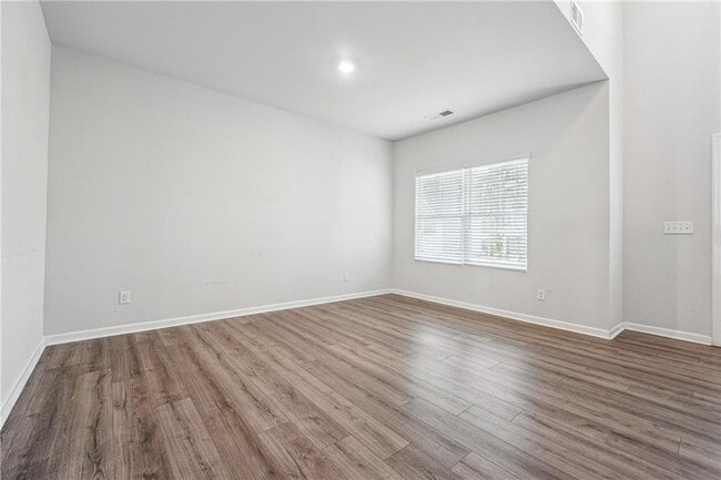 Building Photo - 604 Clark Lake Estates Dr