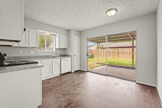 Building Photo - 10811 Coralstone Rd