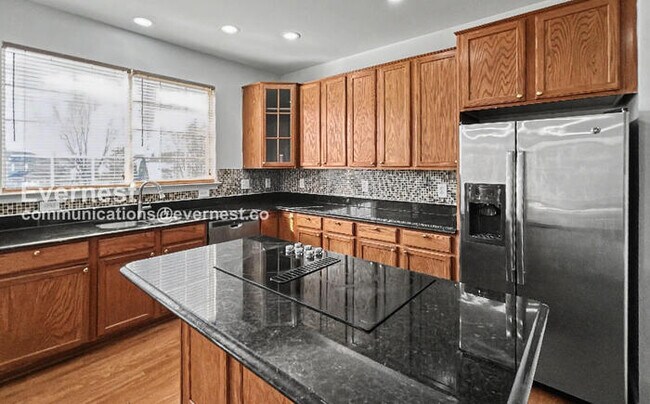 Foto del edificio - 800 Fairwood Dr