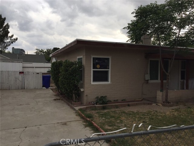 Building Photo - 233 Edgerton Dr
