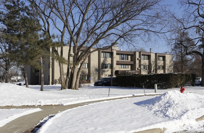 Building Photo - Catalpa Village
