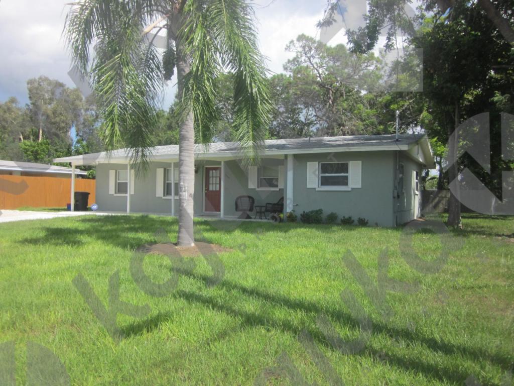 Primary Photo - 3585 Prudence Dr