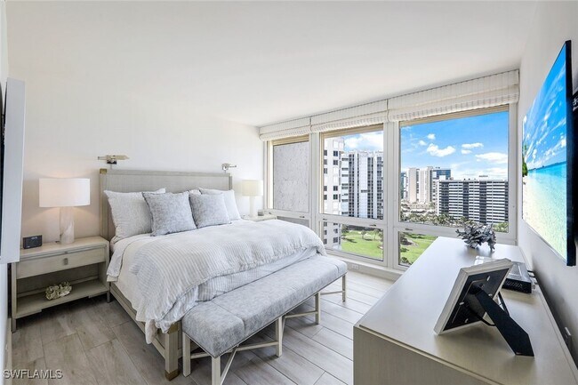 Foto del edificio - 4051 Gulf Shore Blvd N