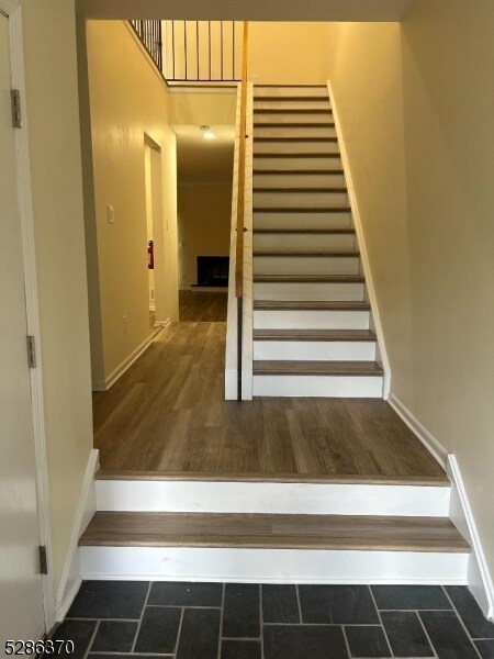 Building Photo - 188 Windsor Pl