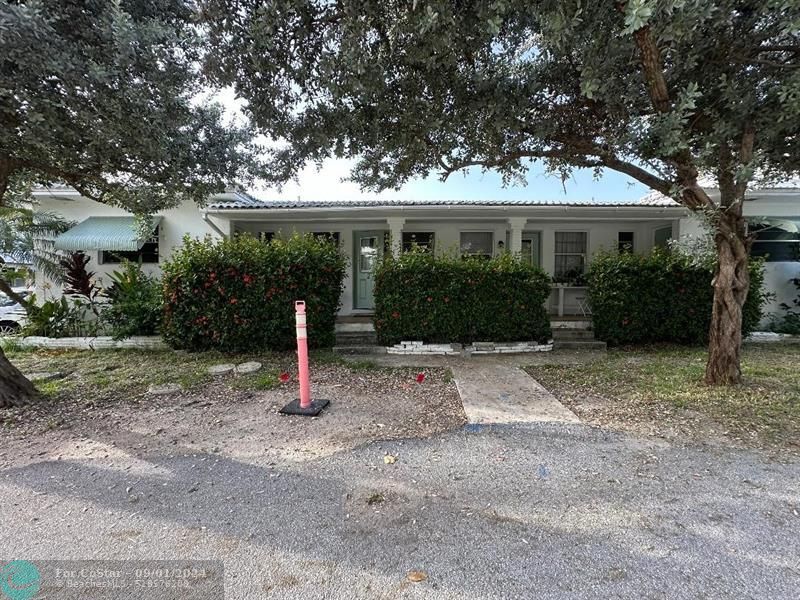 Primary Photo - 5901 N Ocean Dr