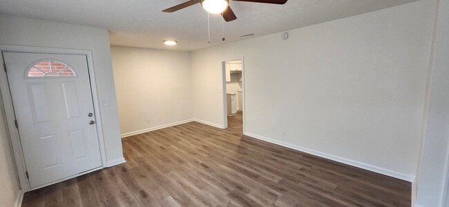 Foto del edificio - 3 Bedroom Home in Columbus, GA