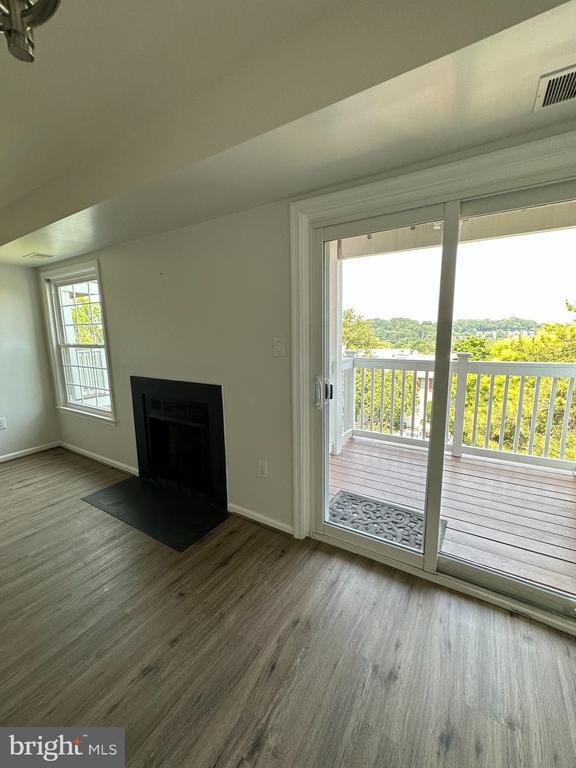 Foto principal - 2815-D S Woodrow St