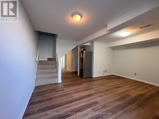 Building Photo - 70 Eileen Ave