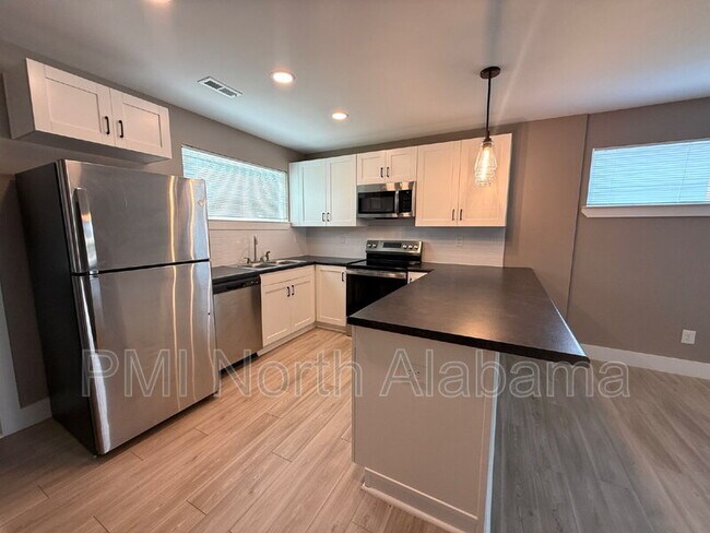 Foto del edificio - 101 Lacy Ln