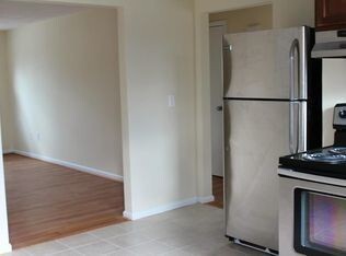 Foto del edificio - 346 Brown St