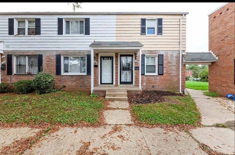 Foto principal - 2570 Iverson St